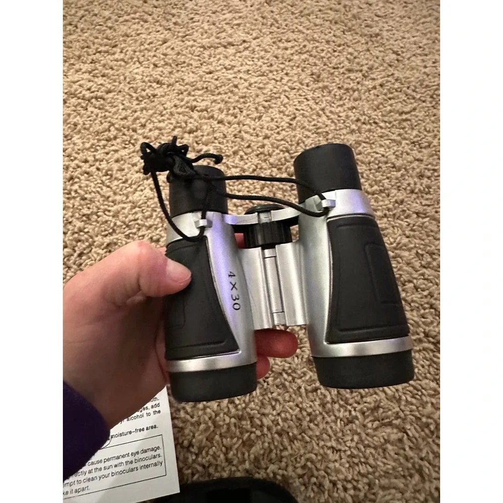 4x30 Magnifying Compact Binoculars for Adults and Kids – Grey with Adjustable St